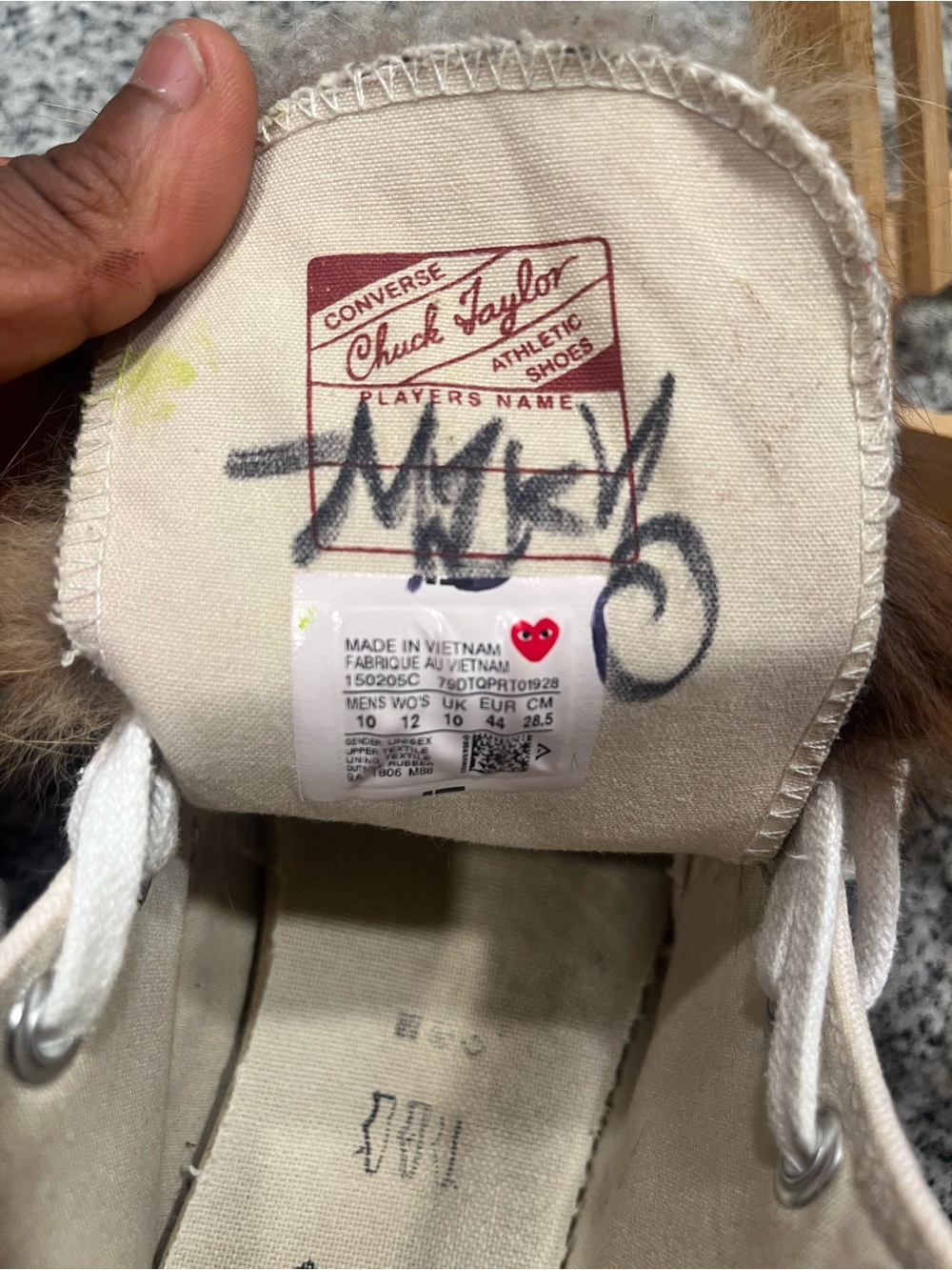 Custom “CDG” Converses - Picture 6 of 11